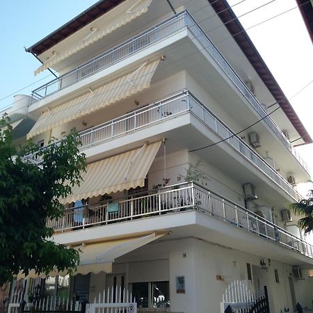 Ainalis Apartments Olympiaki Akti Exterior photo