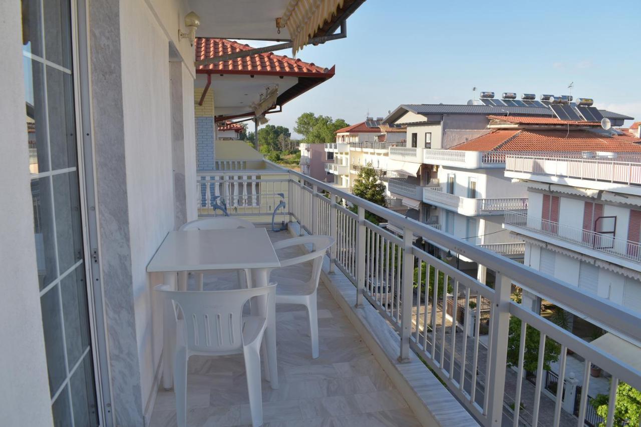 Ainalis Apartments Olympiaki Akti Exterior photo