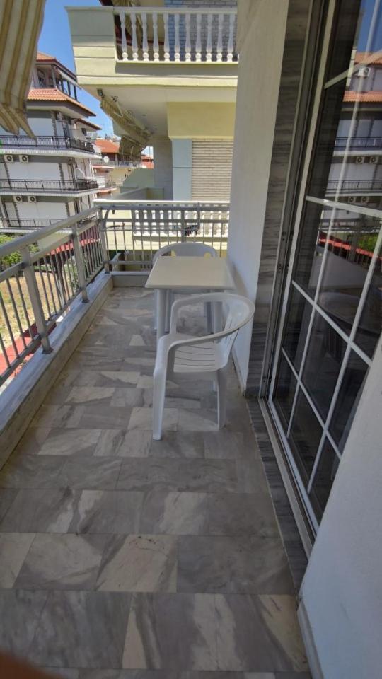 Ainalis Apartments Olympiaki Akti Exterior photo